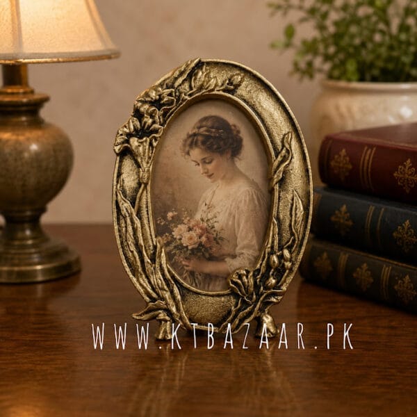 Regal Desk/Table Photo Frame Series 06